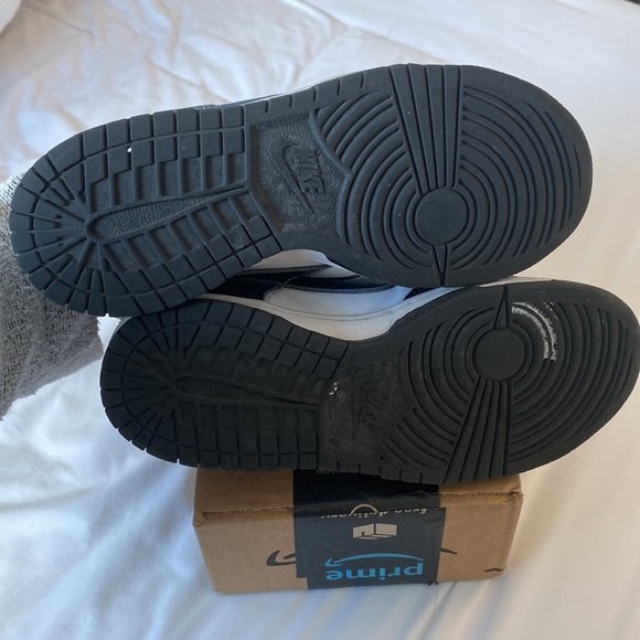 Nike Panda Dunk Low White and Black 4Y/6W - Picture 4 of 7